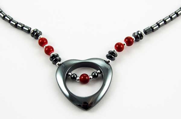 Necklace Hollow Heart Hematite 18 Inch With 3.5cm Pendant