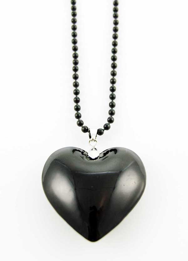 Necklace Heart Black Glass 27 Inch With 4x4cm Pendant