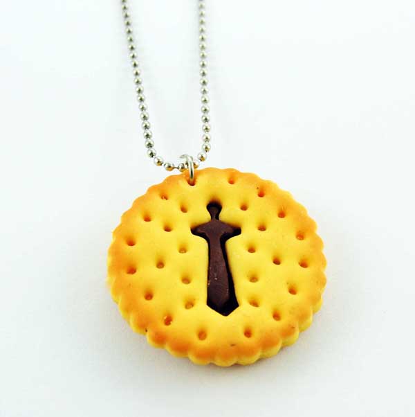Necklace Biscuit