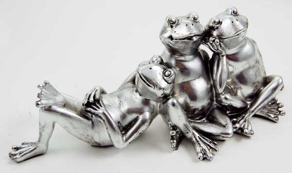 Frogs Three Sat Together Silver Colour 31.5X12X12.5cm