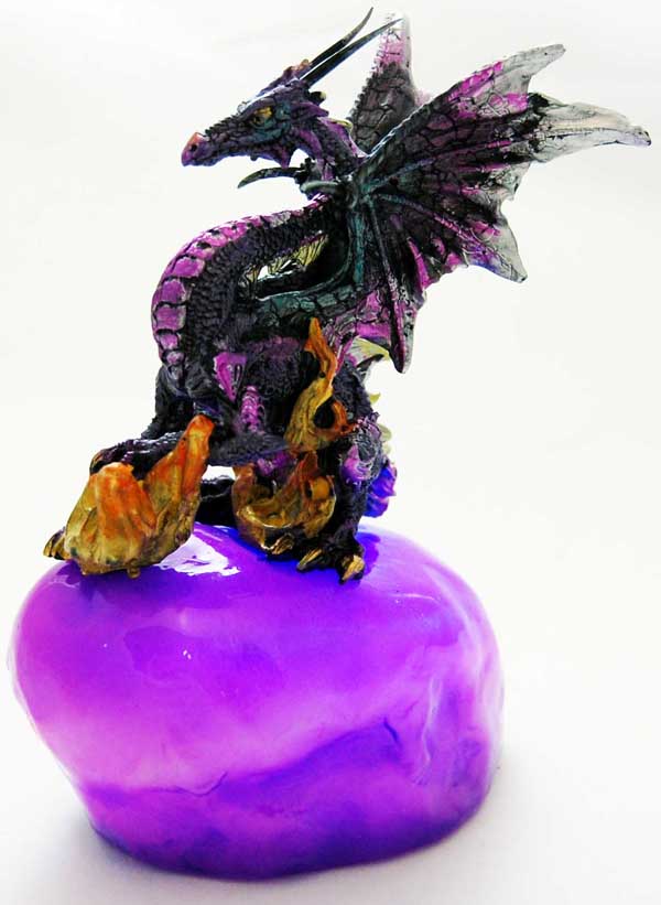 Dragon On Stone Plinth Purple 13X9X19cm