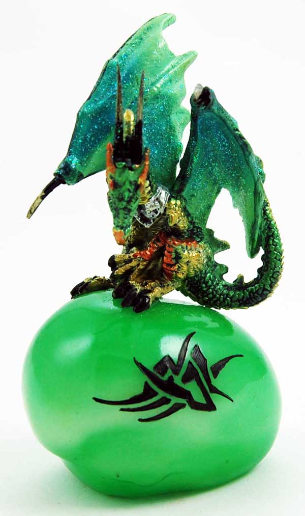 Dragon On Stone Plinth Green And Gold 8X6X14cm