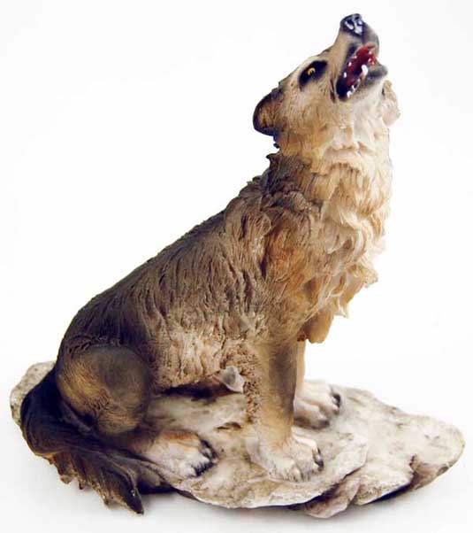 Wolf Sitting Howling Poly Resin H9 Inch