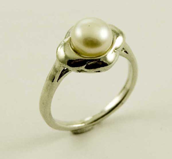 Ring Freshwater Pearl