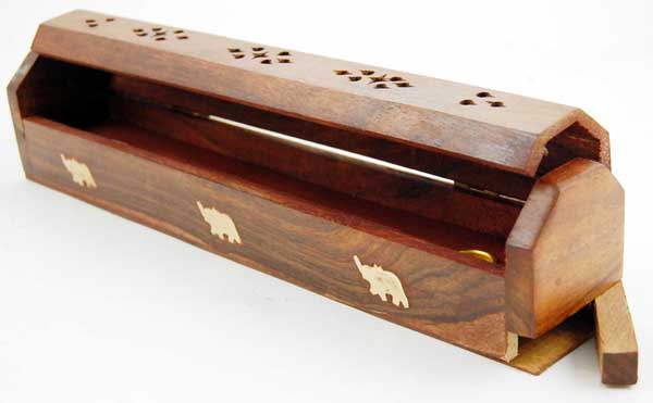 Ashcatcher Box Wood Elephant 10 Inch