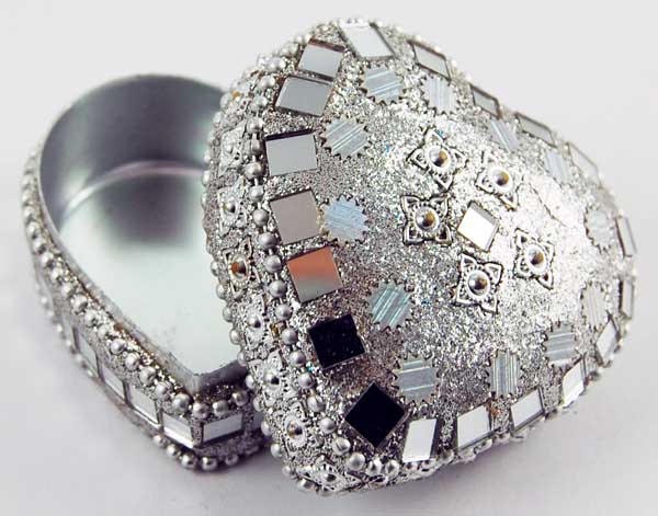 Trinket Box Heart Silver Mirrored W5.5XD3.5cm