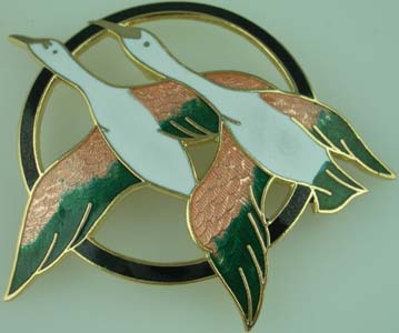 CLOISONNE BROOCH GEESE