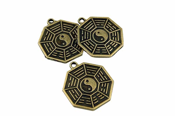 Pendant Chinese Ying Yang 10pcs 2.5cm