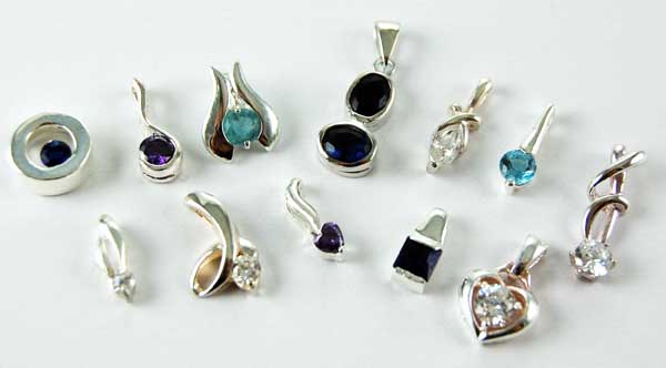 Pendants Special Offer 12pcs Assorted