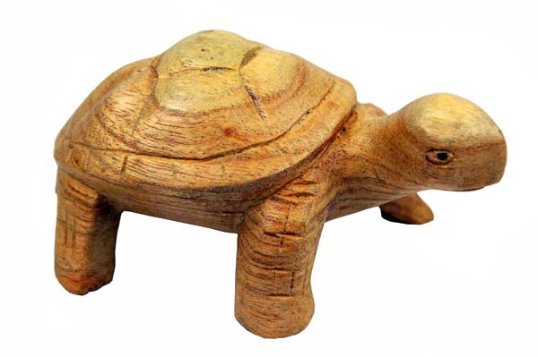 wooden turtle light wood carved 13cm